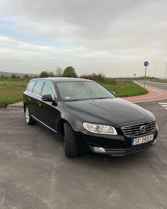 Volvo V70 cena 56500 przebieg: 157800, rok produkcji 2015 z Rzeszów małe 562